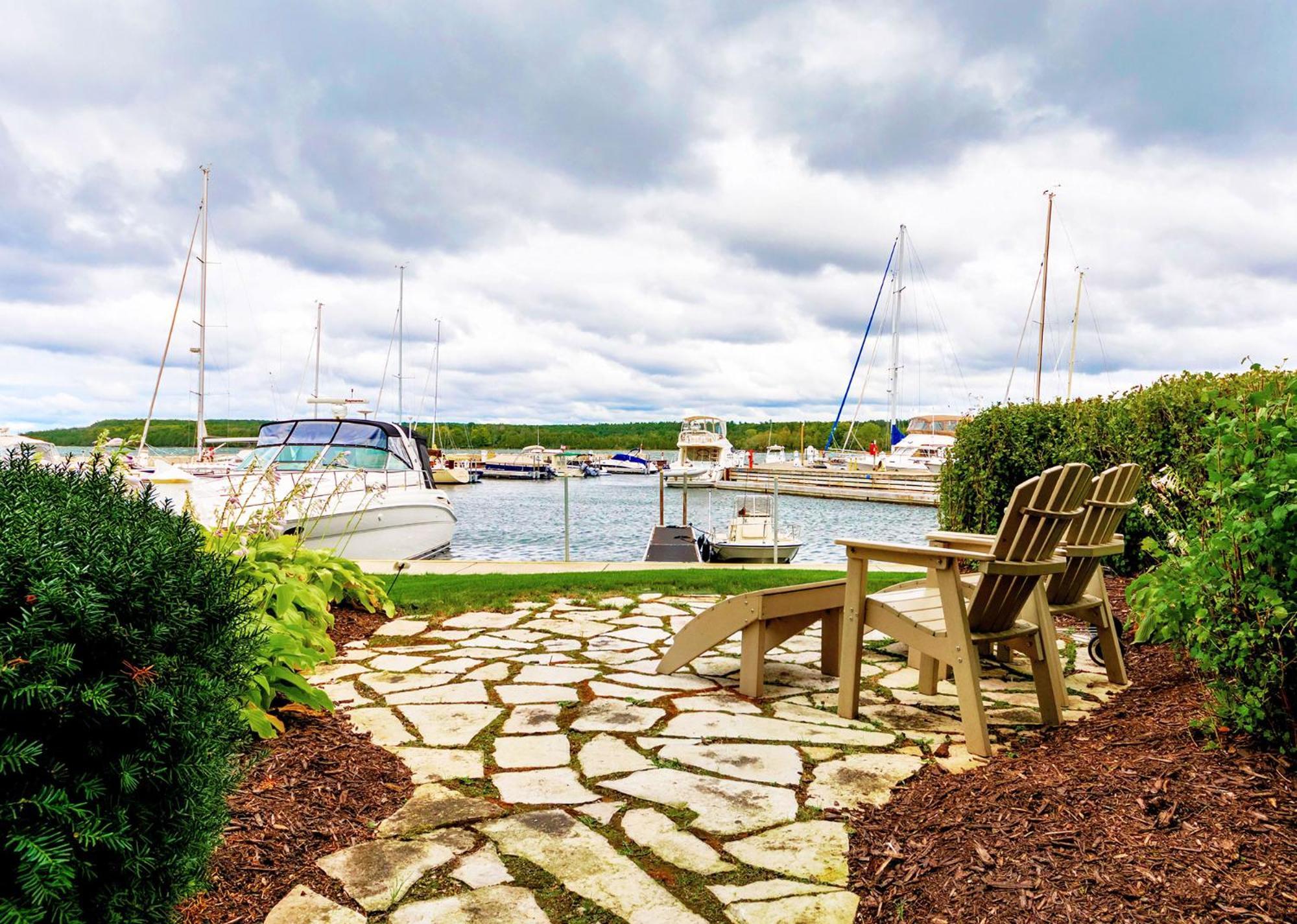 Harbor Guest House Fish Creek Exterior foto